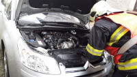 hasiči auto EwWwDqCWgAEeOv-